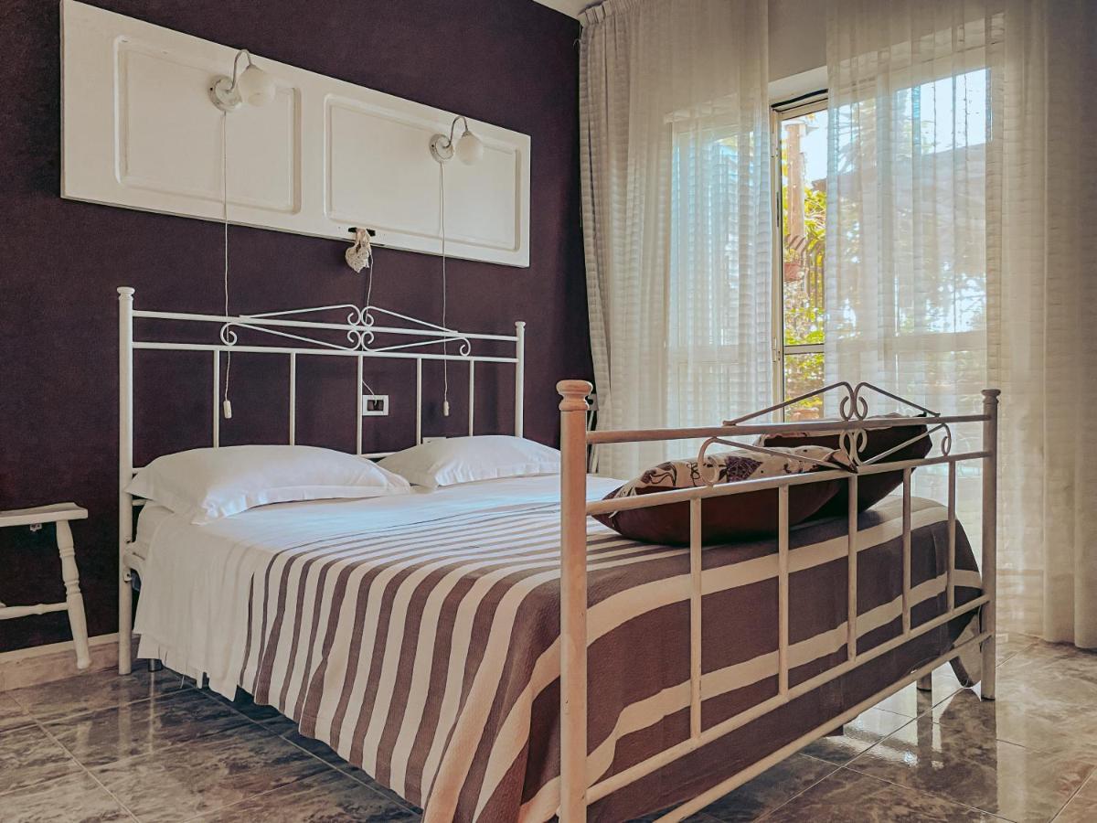 Il Ritrovo Di Ulisse Bed & Breakfast Villa San Giovanni Ngoại thất bức ảnh